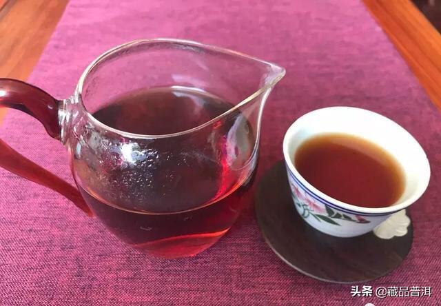 普洱茶宫廷熟普代表作，福今2007年熟贡饼，精品老熟茶